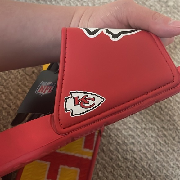 NFL KC Chiefs size XL (13-14) Red and Yellow Slide Sandals with Velcro Top - Picture 8 of 9